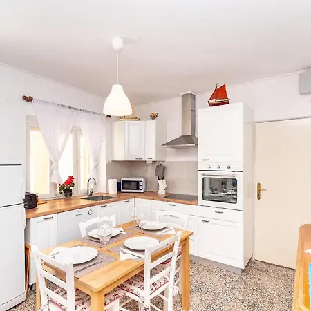 Holiday home 3 Bedroom Awesome In *
